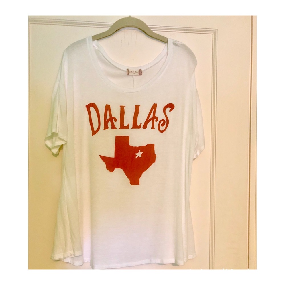 Dallas Graphic Tee